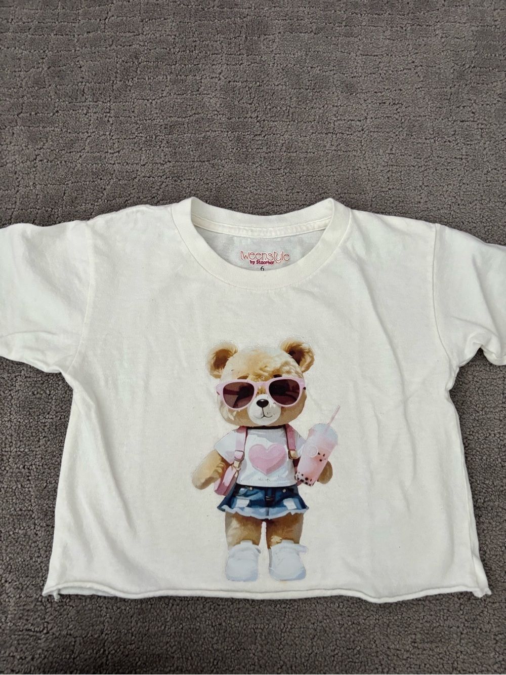 Weensyby Heather Teddy Bear Graphic Crop Tee - White with Pink Accents